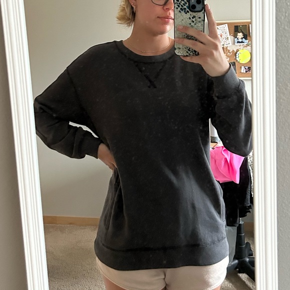 Abercrombie Crew Neck Sweatshirt - Picture 3 of 3